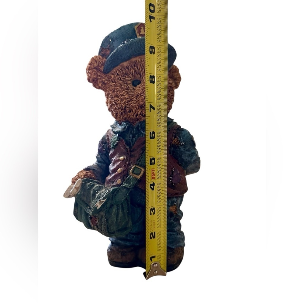Ceramic Teddy Bear Postman Figurine​​​ - Picture 7 of 9